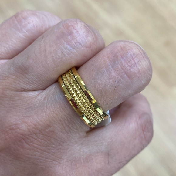 8mm Men Women Tungsten Ring Yellow Gold plated Jagged center - Picture 6 of 7